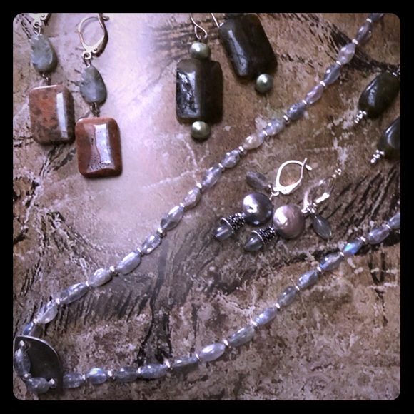 Labradorite Collar